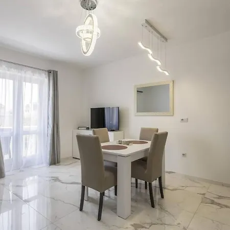Apartment Royal Gold