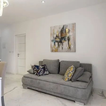 Apartment Royal Gold
